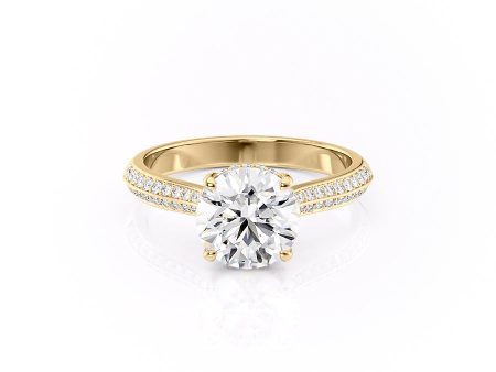 The Kayla Set With A 2 Carat Round Moissanite Fashion