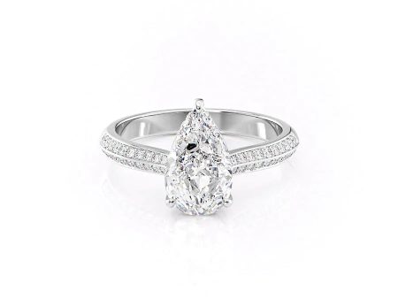 The Kayla Set With A 2 Carat Pear Moissanite Fashion